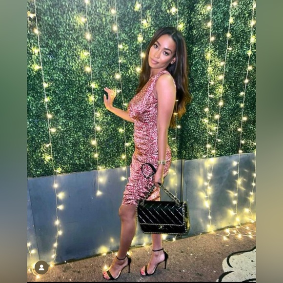 Authentic Chanel bag - Picture 3 of 3